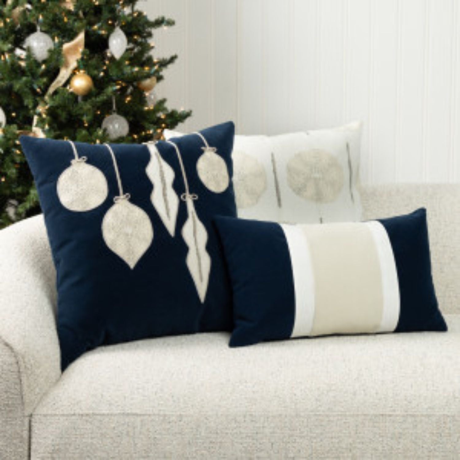 Christmas Outdoor Pillow - Ornaments Midnight 20x20