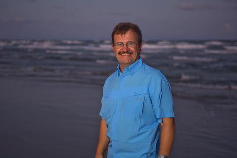 International Award WInning Engineer for Marine Grade Outdoor Kitchens, Mark Hammann, Riviera Outdoor Decor,  Corpus Christi, Texas, Port Aransas Tx, Rockport Tx, North and South, Padre Island, Tx