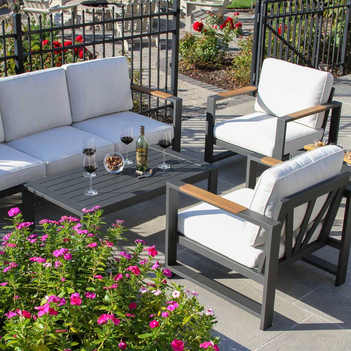 Modern Aluminum Outdoor Furniture Set