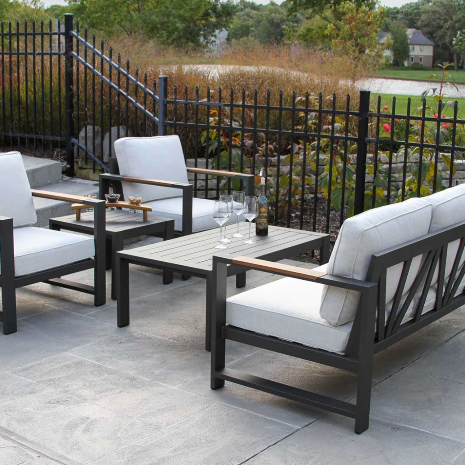 Modern Aluminum Outdoor Furniture Set