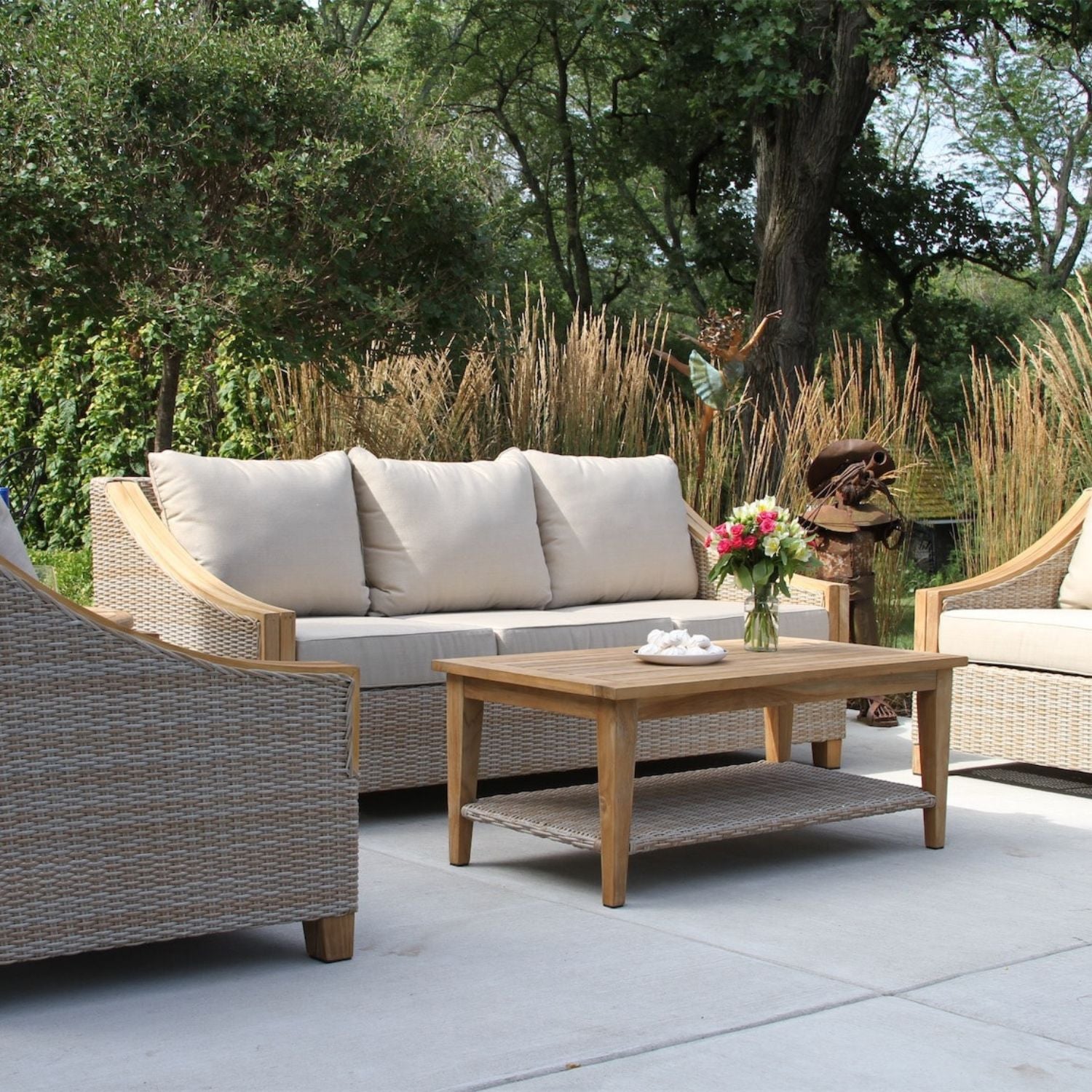  Outdoor Furniture with Storage, made from the high quality Teak, wicker,powder-coated aluminum 