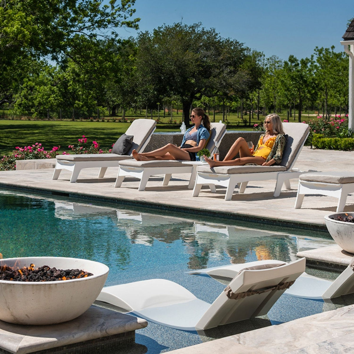 In-pool chaise lounge, outdoor furniture, Riviera Outdoor Decor, Corpus Christi, Texas