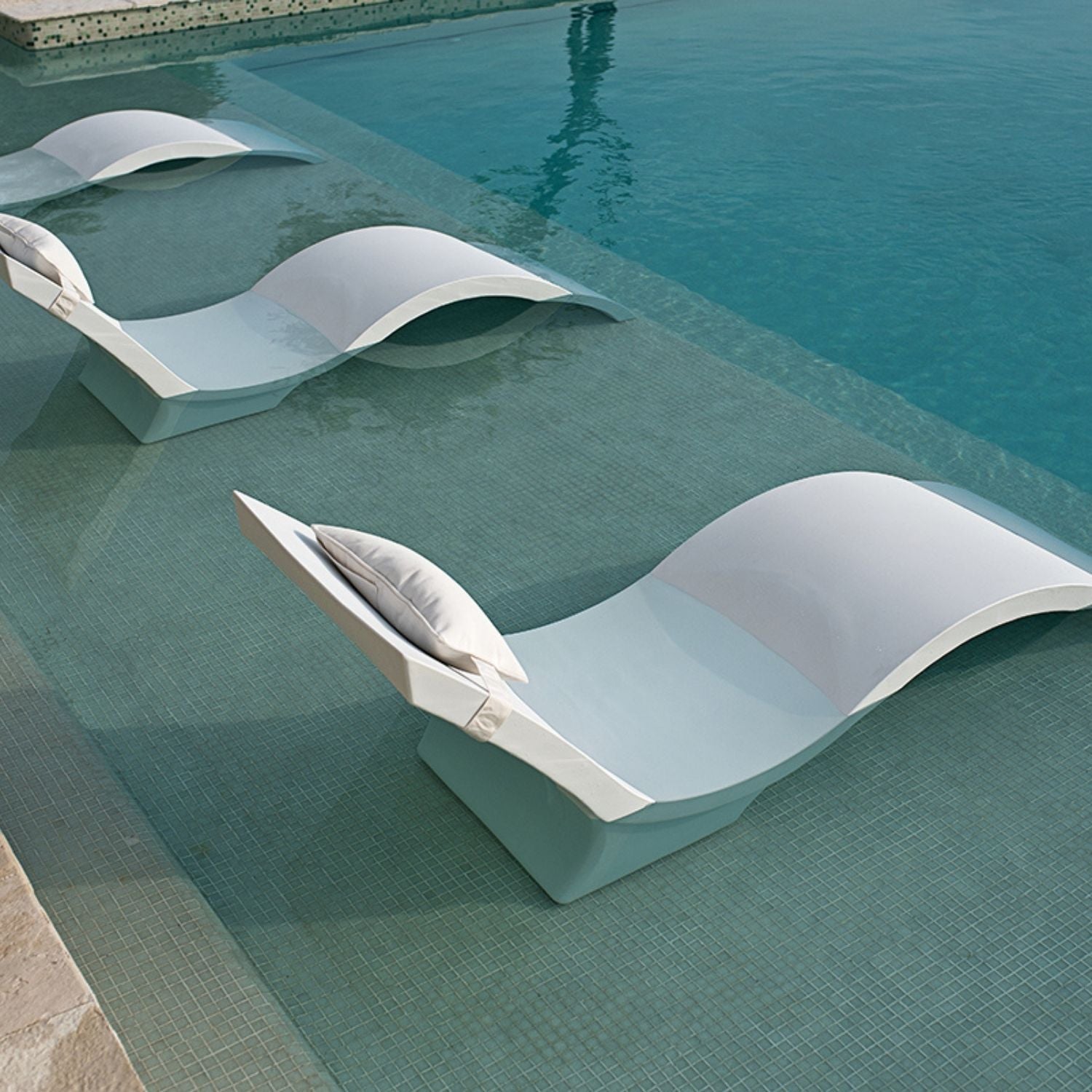 Patio Lounge Chair Inside Pool In Pool Chaise Lounger Aqua Chair